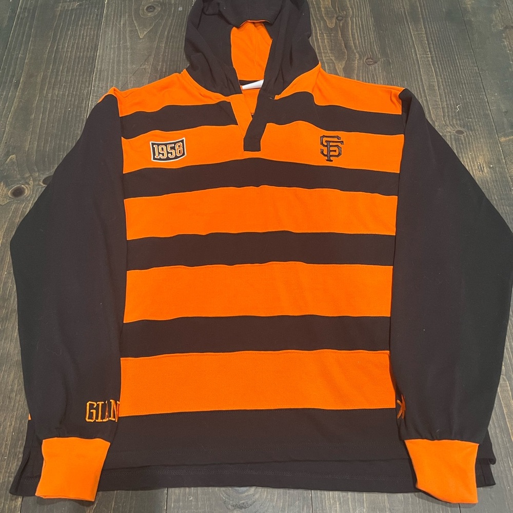 San Francisco Giants Pull Over shirt